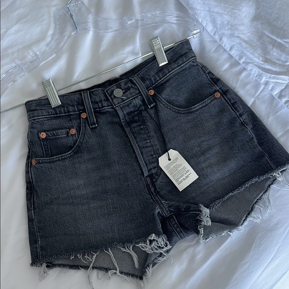 Classic Levi’s charcoal Denim Women's Shorts